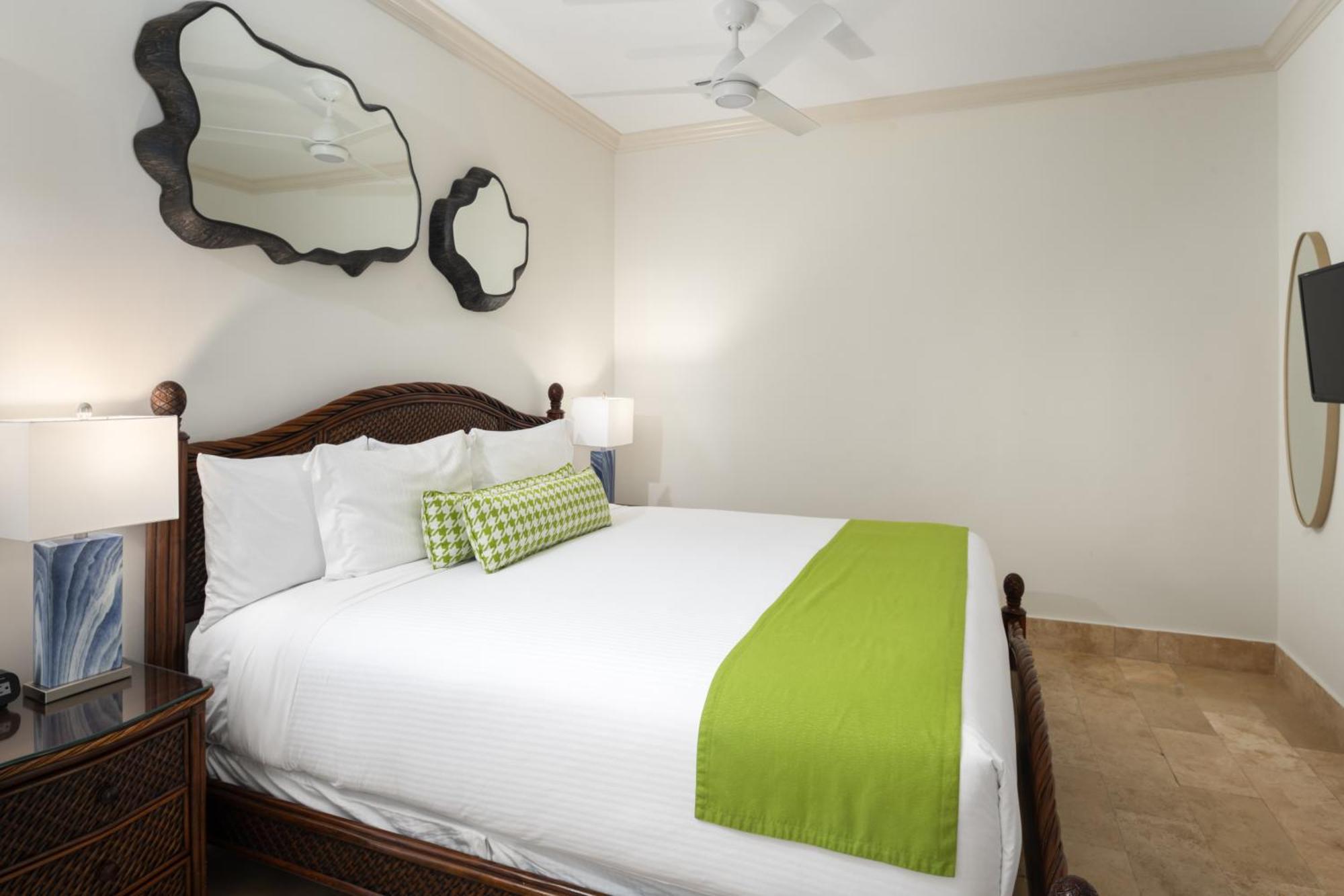 Hotel Windsong On The Reef Grace Bay Exterior foto