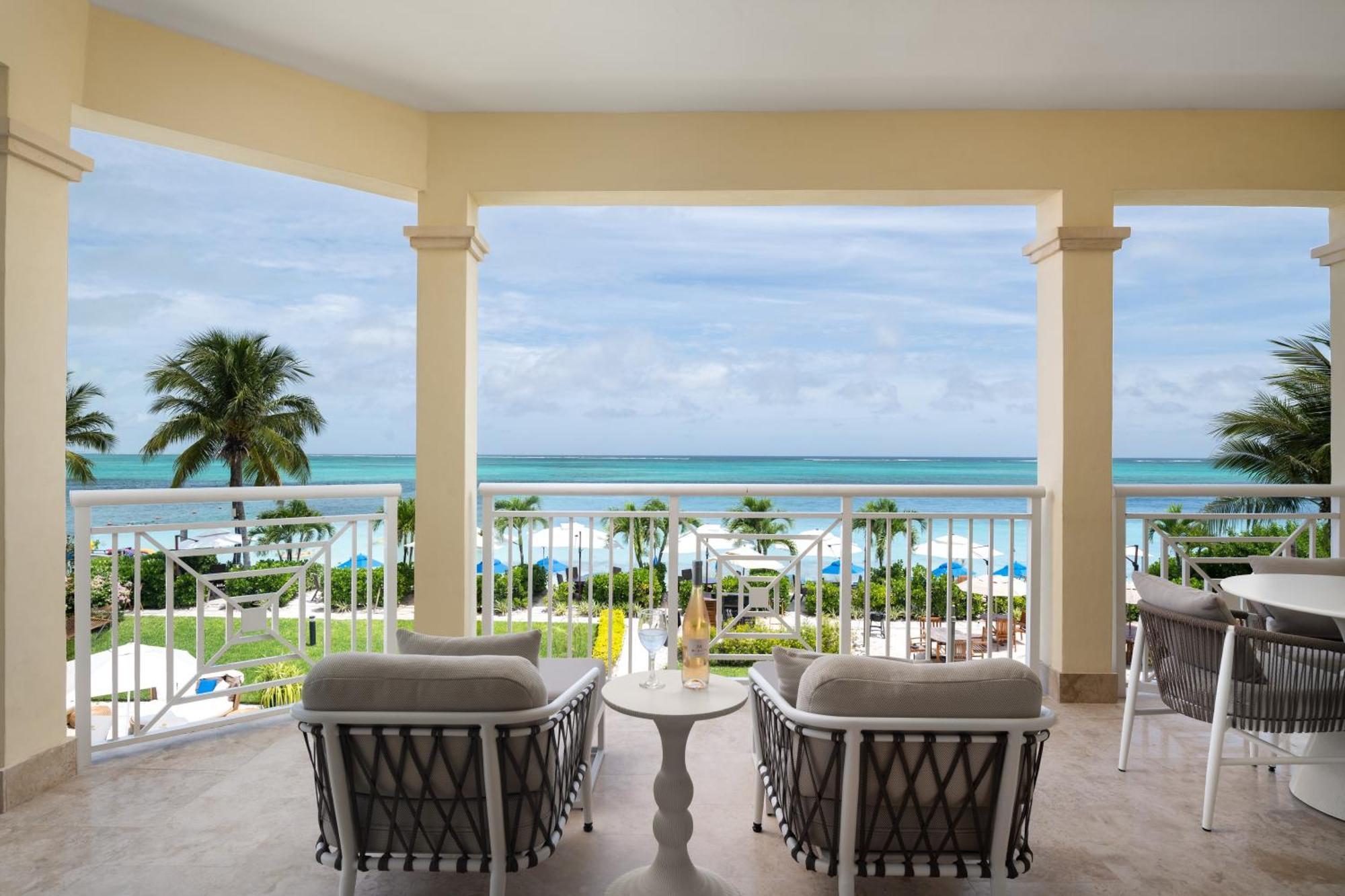Hotel Windsong On The Reef Grace Bay Exterior foto
